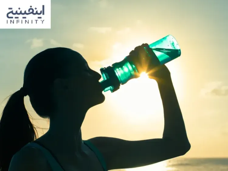 چه غذایی بخوریم تا احساس تشنگی کمتر در سحر و افطار داشته باشیم؟